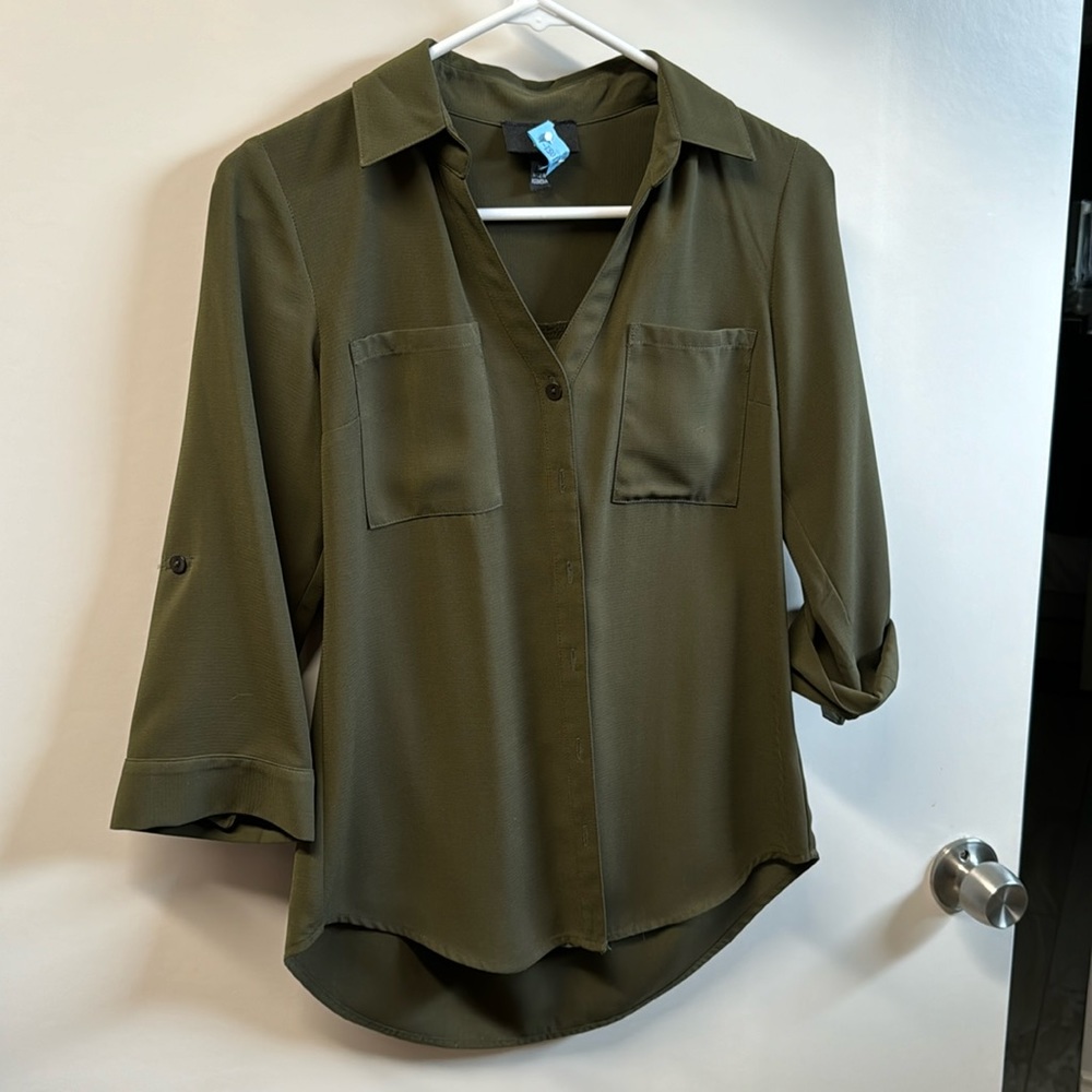 Green blouse